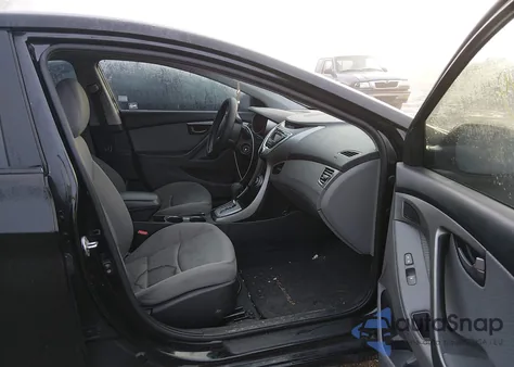 2012 Hyundai Elantra Gls (Ulsan Plant) z USA, uszkodzony, nr VIN KMHDH4AE2CU277821